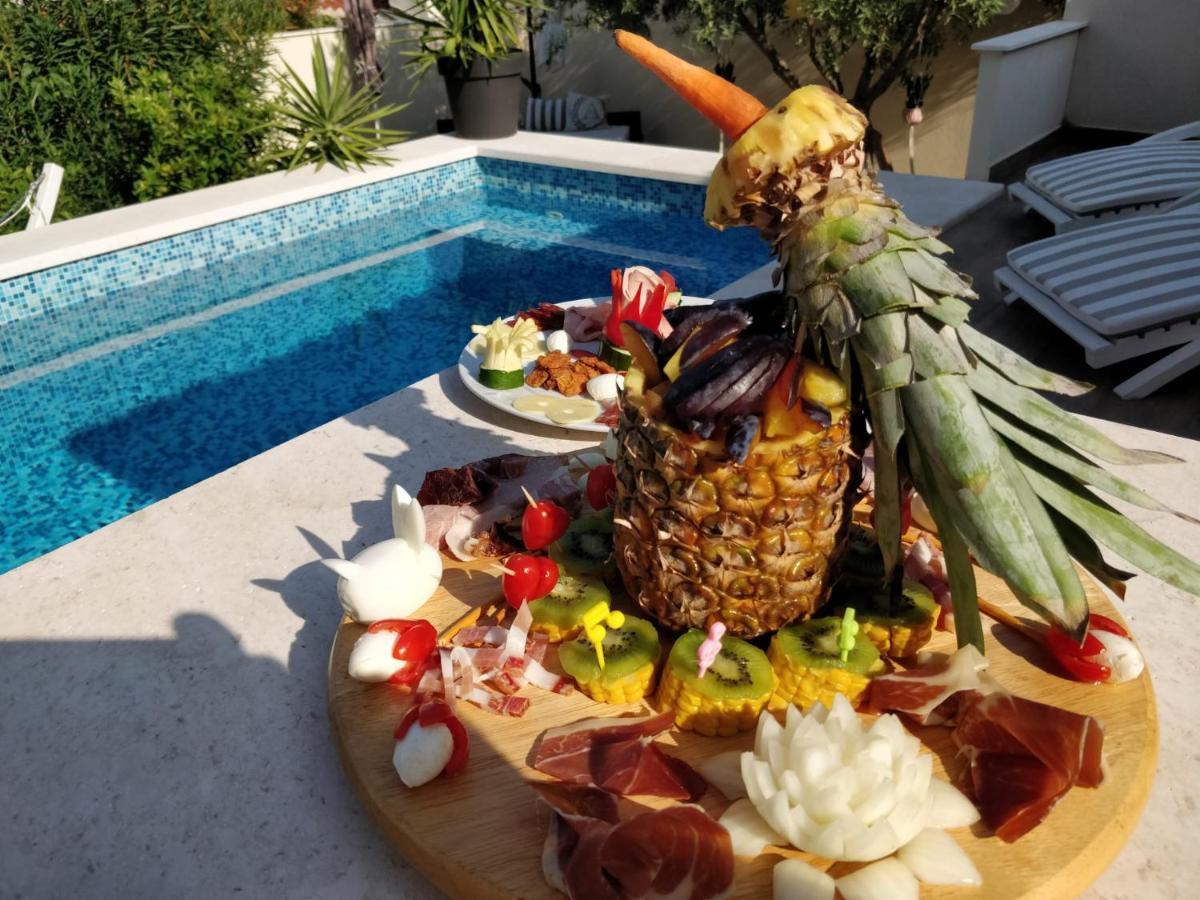 Apartments Villa A - Heating Pool Trogir Exterior foto
